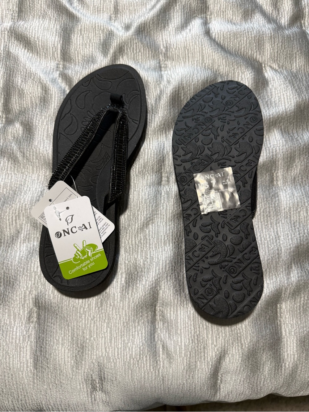 Women's Black Comfort Flip Flops